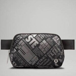 Lululemon manifesto belt bag Retired New
